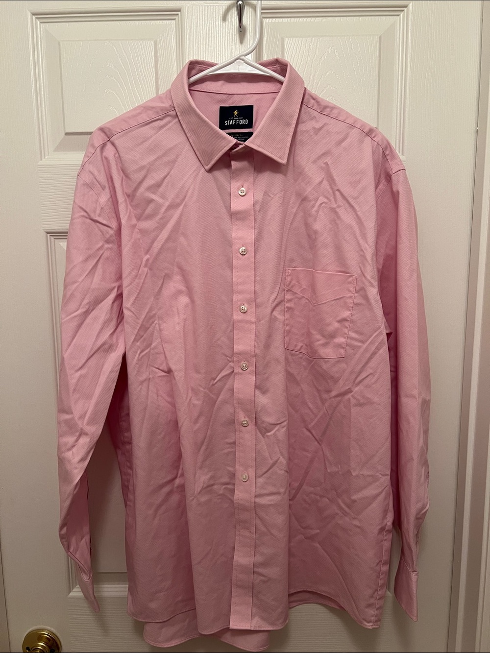 Stafford Men's Light Pink Button-Up Dress Shirt
